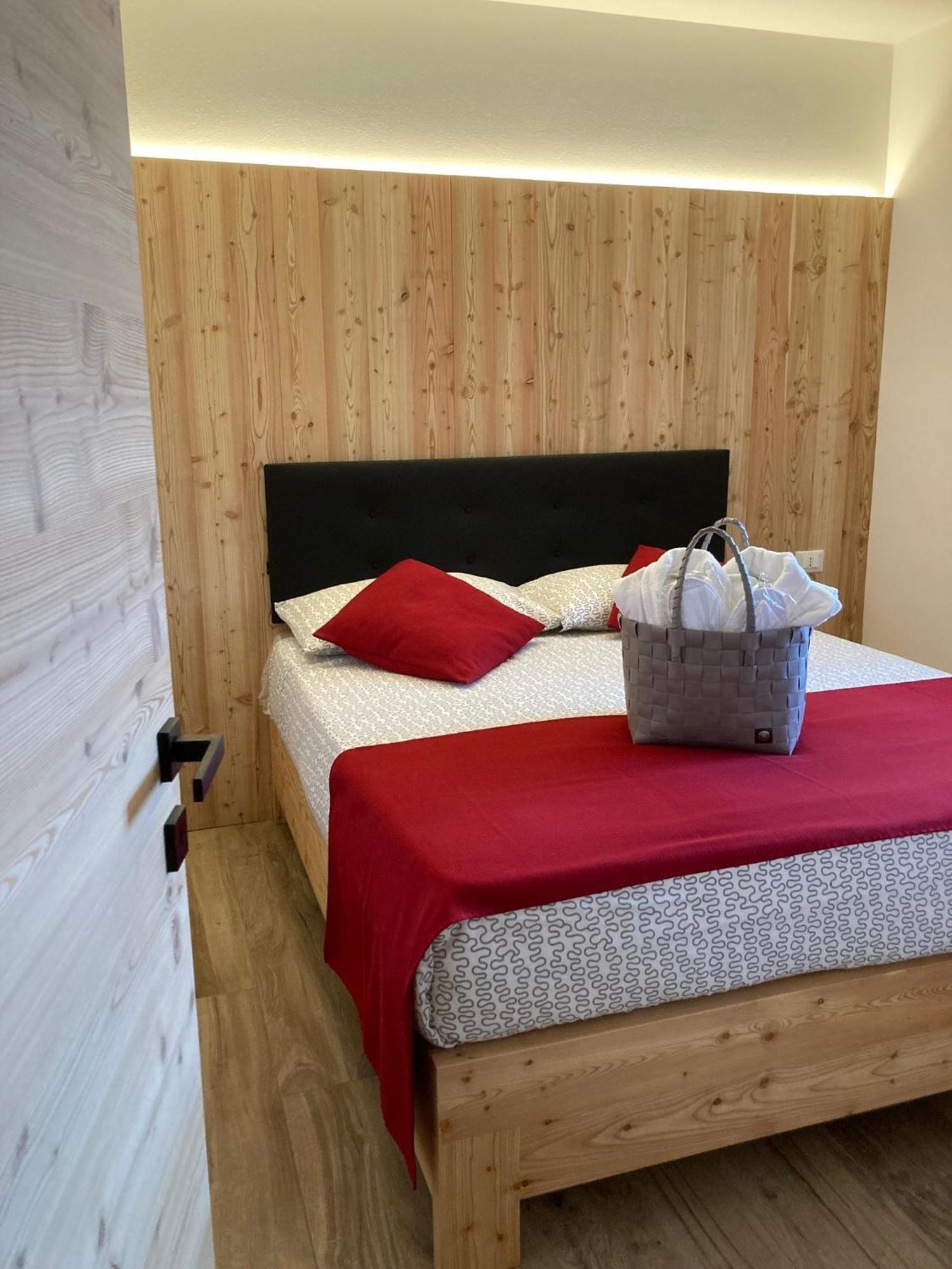 Апартаменты Seia Mountain Wellness Меццолаго Экстерьер фото